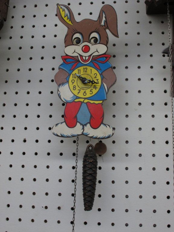 German 1-Weight Rabbit Wall Clock with Moving Eyes: German 1-Weight Rabbit Wall Clock with Moving Eyes, eyes move with pendulum swing, running, H. 10-1/2"