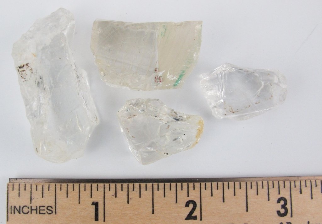 Rough Colorless Beryl 180 Cts.: Rough Colorless Beryl 180 Cts.
