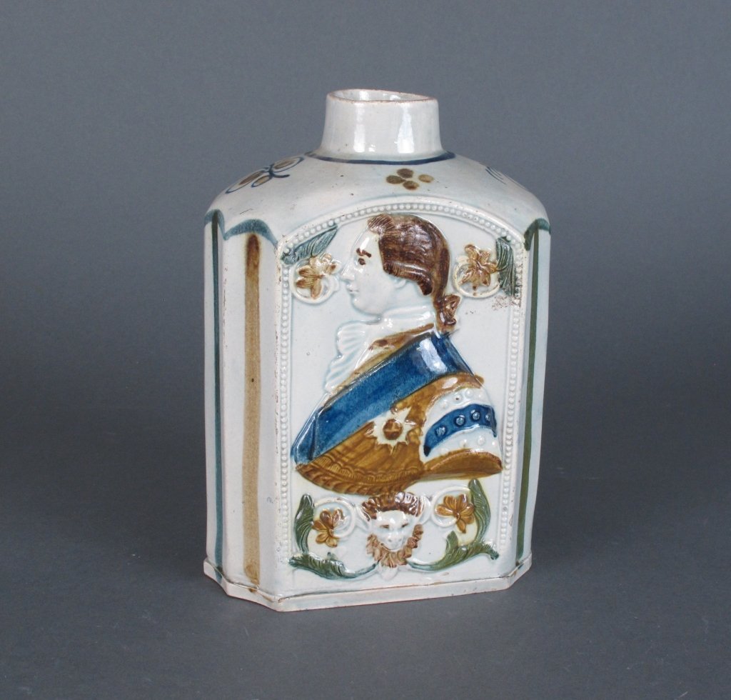 Antique Earthenware Hand Painted Tea Caddy / Jug: Antique Earthenware Hand Painted Tea Caddy / Jug, top is missing, good antique condition with some separation at base (see pictures) and no other chips cracks or repairs