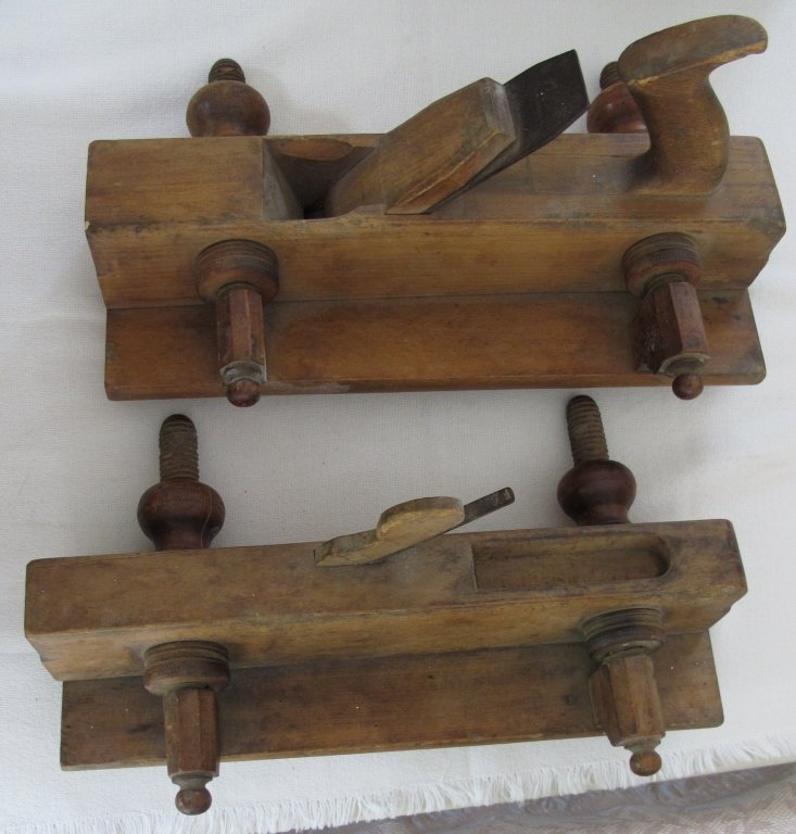 2 Antique Oak Planes: Antique Tools- 2 oak planes, moulding plane, box plan3