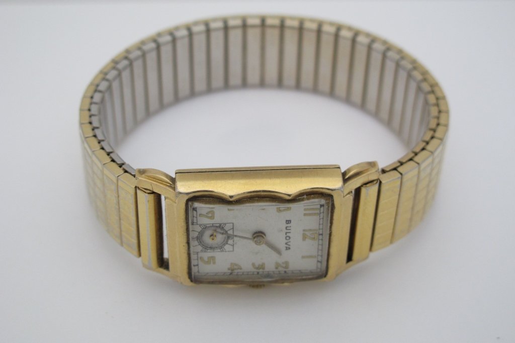 Gent's Bulova Wrist Watch: Gent's Bulova Wrist Watch, gold filled, 21mm, running
