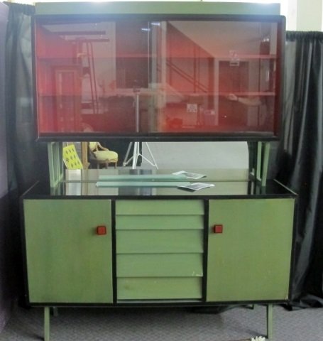 Contemporary Custom Bar (1 of 3)