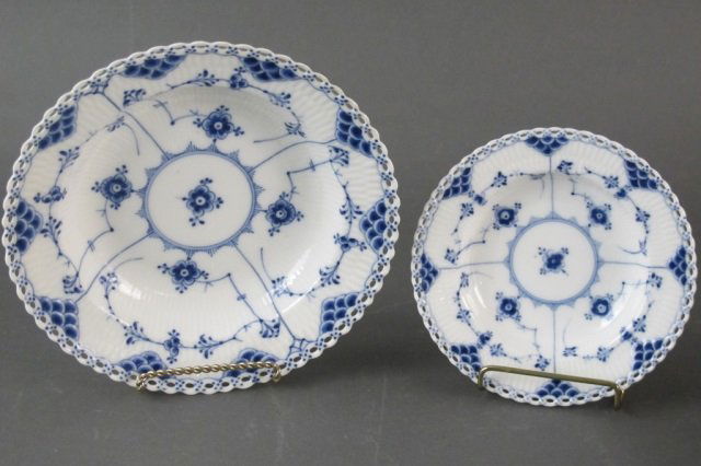 Royal Copenhagen Blue Fluted Full Lace Early Mark (1 of 5)