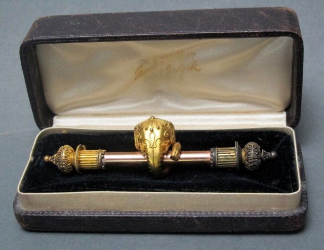 14K/18K Victorian Brooch, elephant (1 of 1)