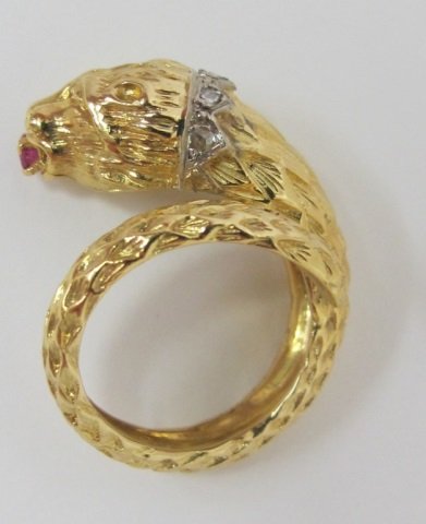 18K Lion's Head Ring with Diamonds (1 of 3)
