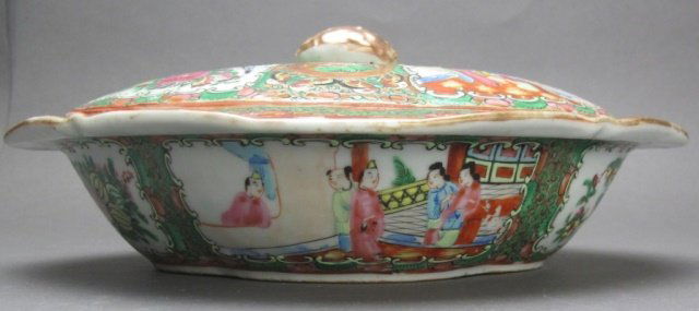 19th C Rose Medallion - Covered Vegetable Dish (1 of 3)