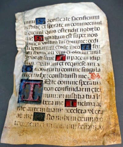 Ca. 1500s Latin Manuscript on Vellum (1 of 1)