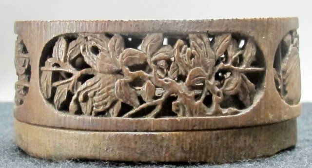 Chinese carved bamboo box with seal stamps (1 of 5)