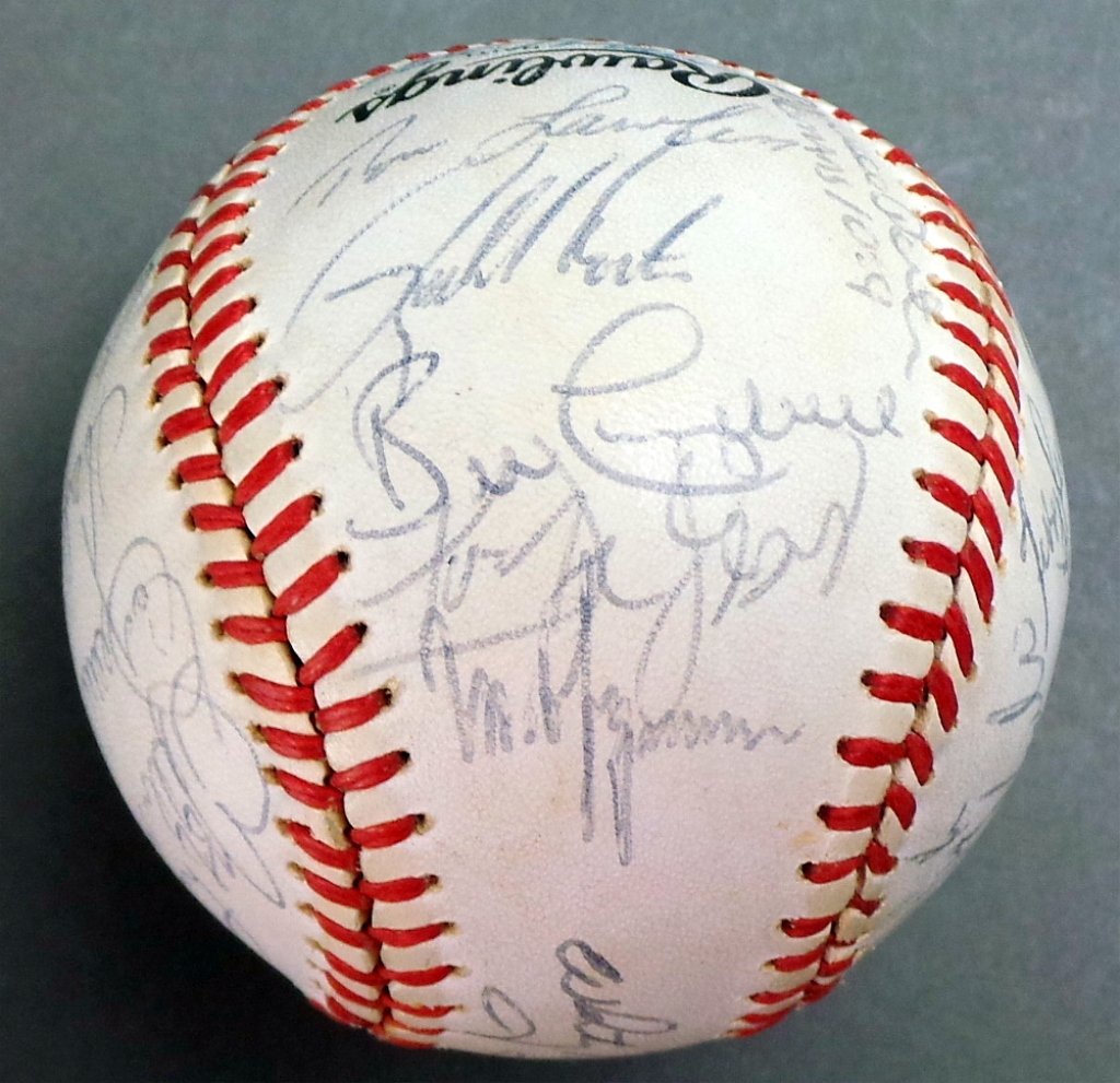 Autographed Baseball 1985 St Louis Cardinals: Autographed Baseball 1985 St Louis Cardinals won 101 games and won the national League East pennant. The ball is signed by manager Whitey Herzog and the rest of the team. This includes Ozzie Smith, An