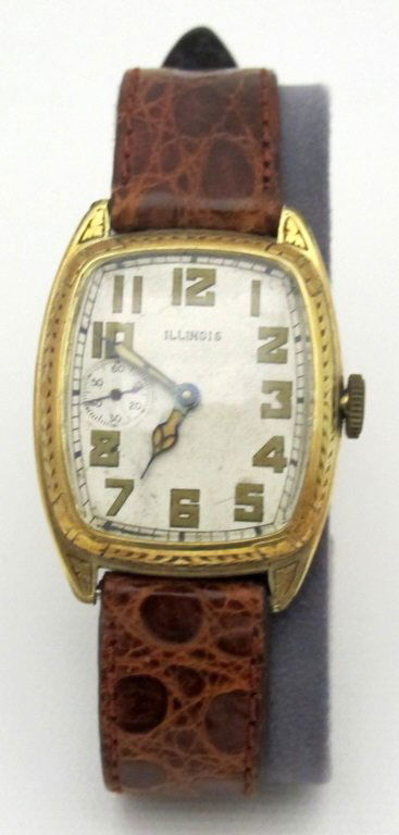 Illinois Mechanical Wrist Watch 19J Curved (1 of 3)