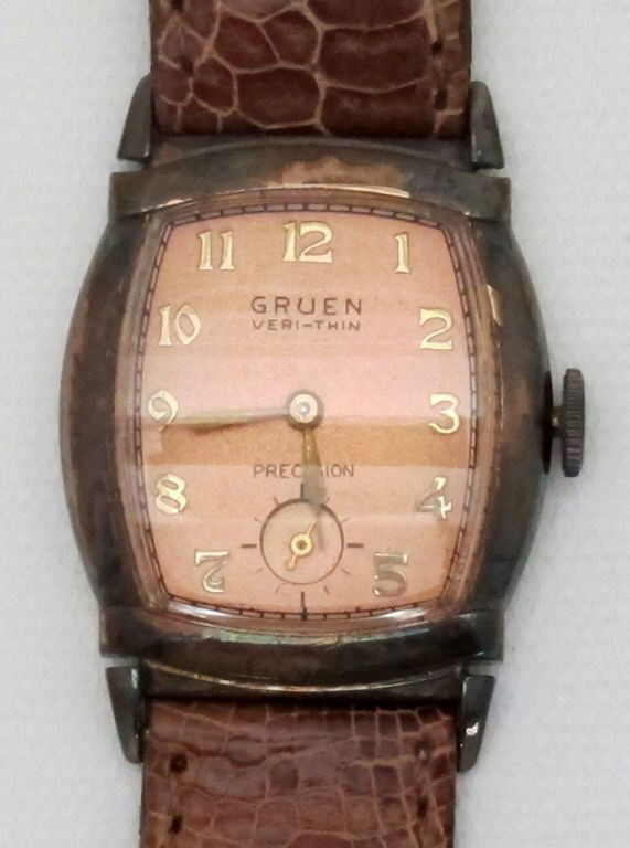 Gruen Very-Thin Mechanical Wrist Watch: 10KGF bezel. Copper colored dial. 17J. Conoruma. Running.