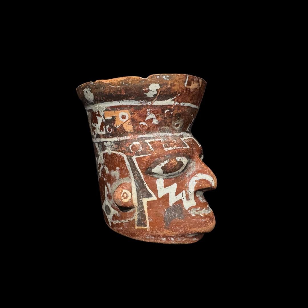 Rare Pre-Columbian Tiahuanaco pottery head vessel - TL tested (1 of 6)
