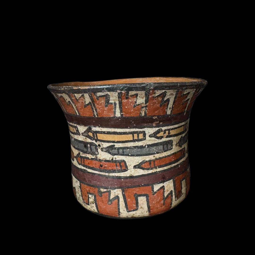 Pre-Columbian Nazca Polychrome Pottery Vessel - TL tested (1 of 5)