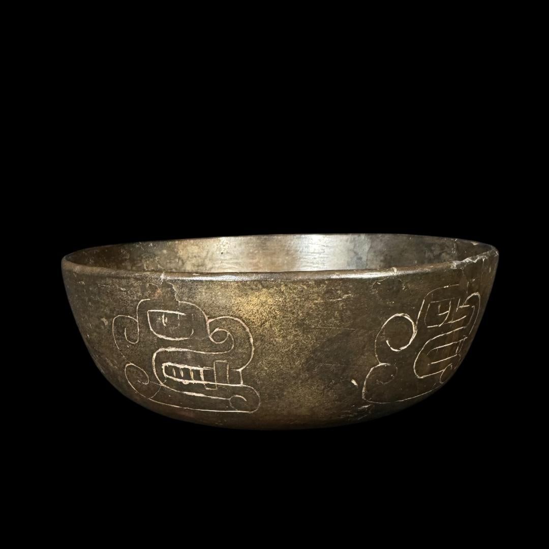 Pre-Columbian Chavín Incised Pottery Bowl - TL tested (1 of 5)