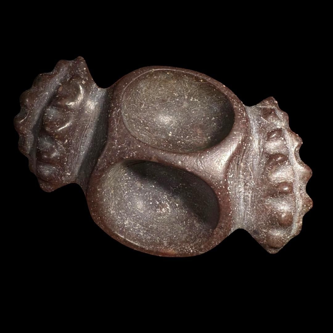 Pre-Columbian Moche Stone Mortar with Corn Design (1 of 9)