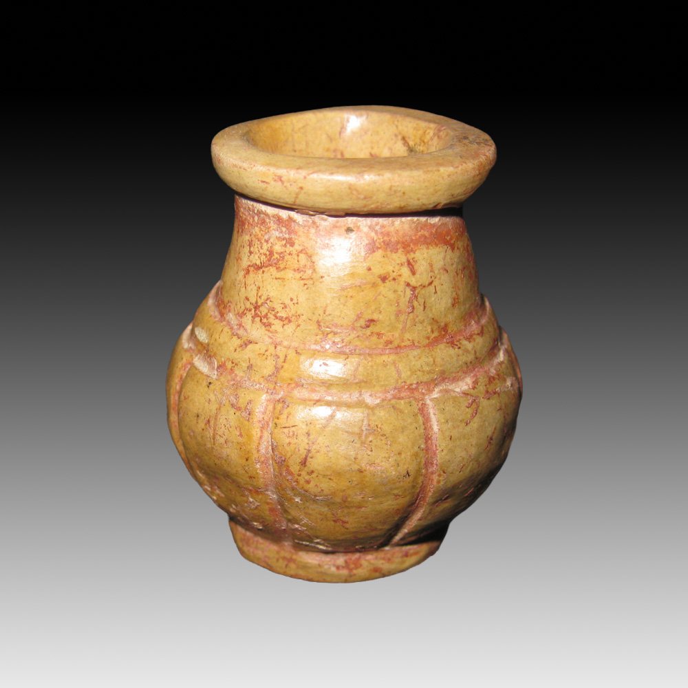 Pre-columbian Maya Poison Bottle: Pre-columbian Maya Poison Bottle from El Salvador, ca. 600-900 A.D. A fine miniature 'poison bottle' in a creamware polished surface, and would have been used to hold precious rare medicines, paints,