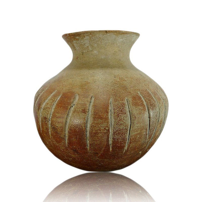 Huge 9 inch Pre-columbian Jalisco Polychrome Olla (1 of 6)