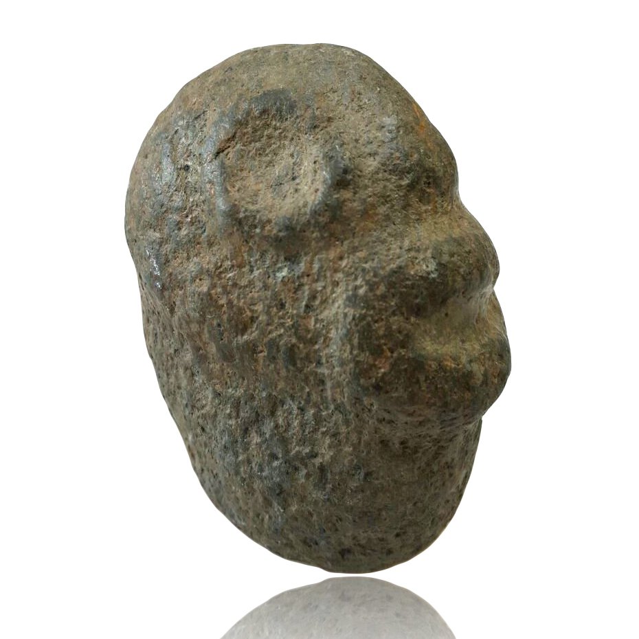 Pre-columbian Mapuche Stone head (1 of 3)