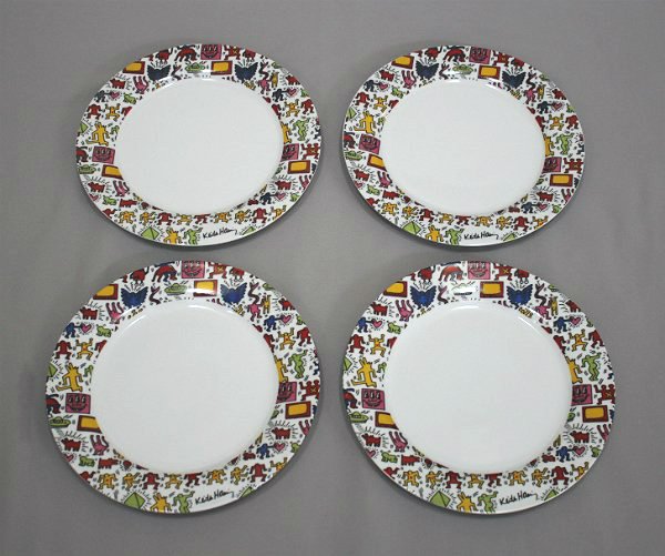 Set of 4 Keith Haring Dinner Plates Dishes RARE: Set of 4 Keith Haring Dinner Plates Dishes. Dimensions: 10". Mint condition, never used.