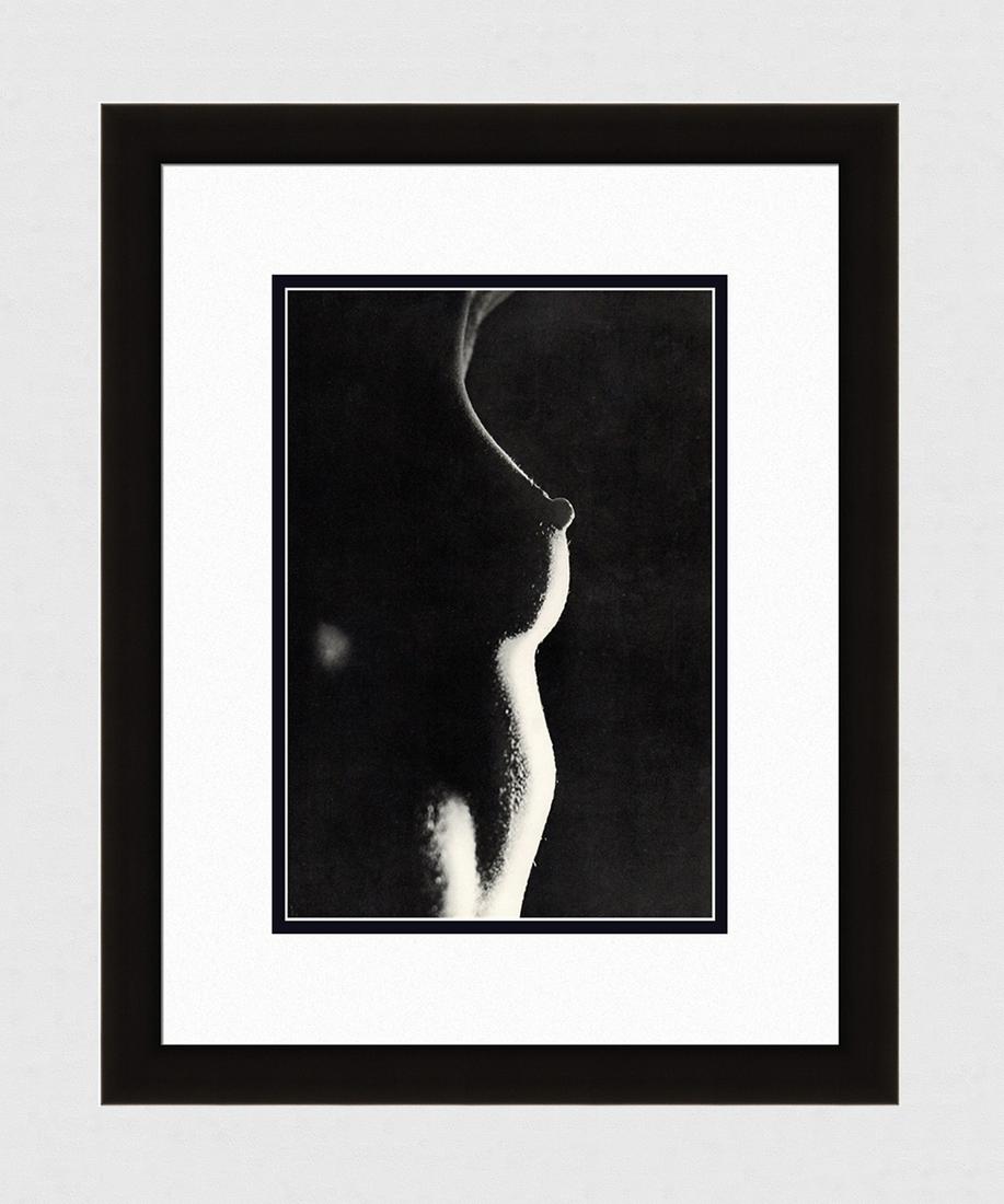 Erwin Blumenfeld Nude I 1930's photogravure: Erwin Blumenfeld. (German, 1897-1969). Nude I. Antique Photogravure. 1937-1940. Excellent. Teriade. Draeger Freres. Approximately 17 x 21 inches. This piece has been professionally matted and framed u