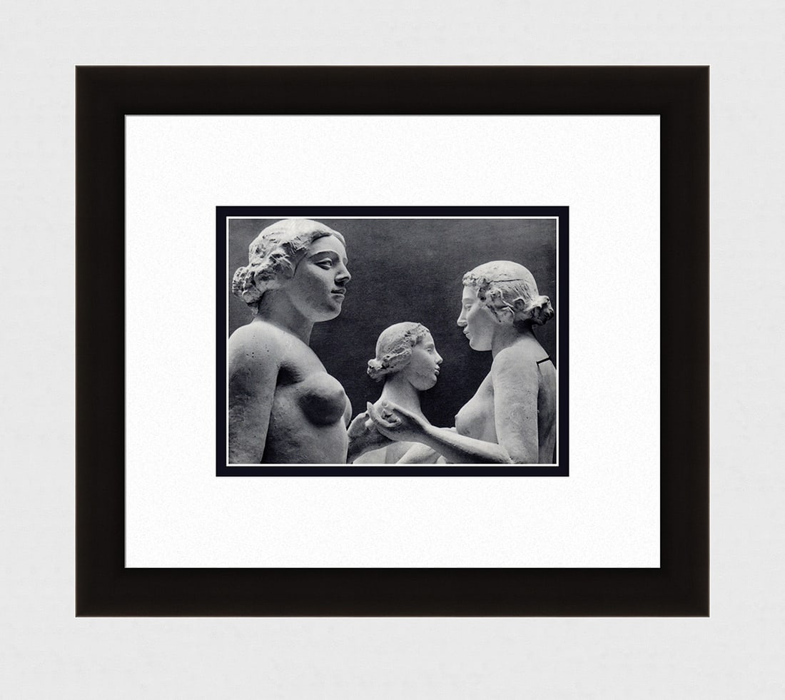 Erwin Blumenfeld Nude Sculpture IV - Aristide Maillol 1930's photogravure: Erwin Blumenfeld. (German, 1897 - 1969). Nude Sculpture IV - Aristide Maillol. Antique Photogravure. 1937-1940. Excellent. Teriade. Draeger Freres. Image size 6 1/8 x 8 1/8 inches. Approximately 15 x