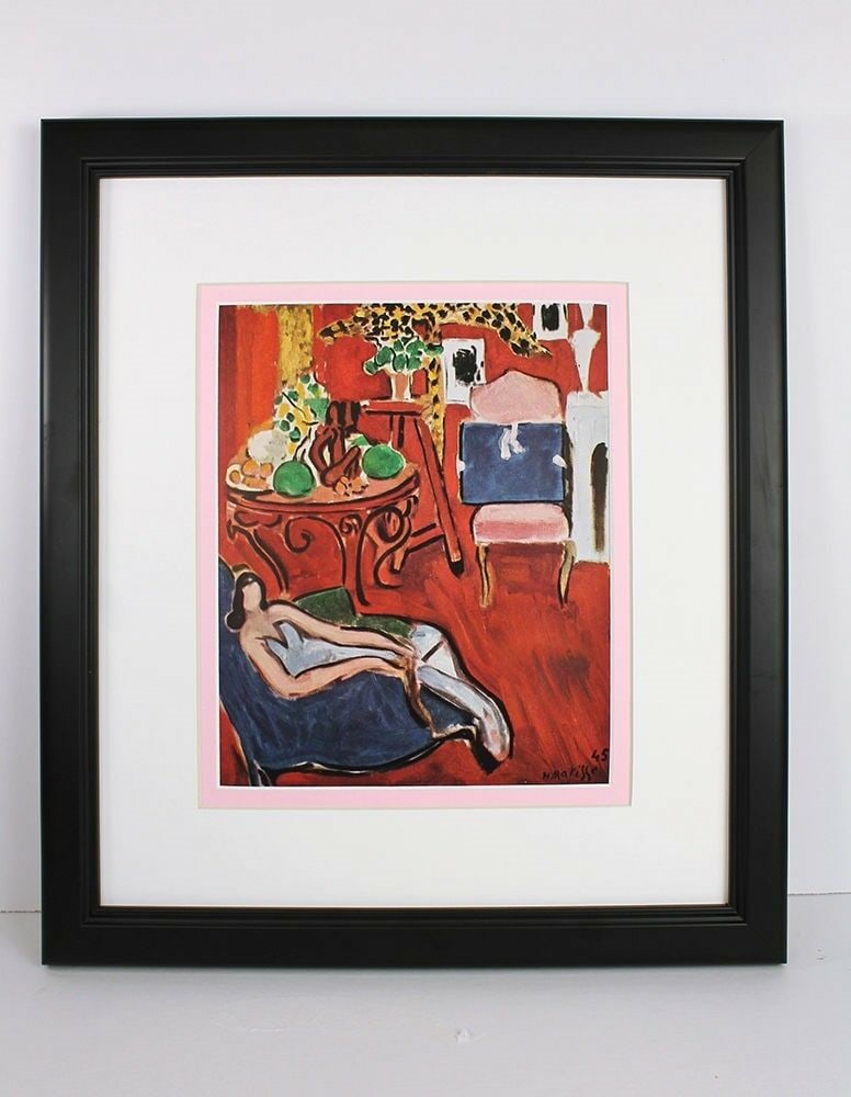 Henri Matisse 1948 print Interieur au carton bleu (Interior with a blue art board) signed: Henri Matisse. (1869-1954). Interieur au carton bleu (Interior with a blue art board). Color Heliogravure after the Original Oil on Canvas. 1948. Signed in the Plate. Excellent. Teriade. Atelier