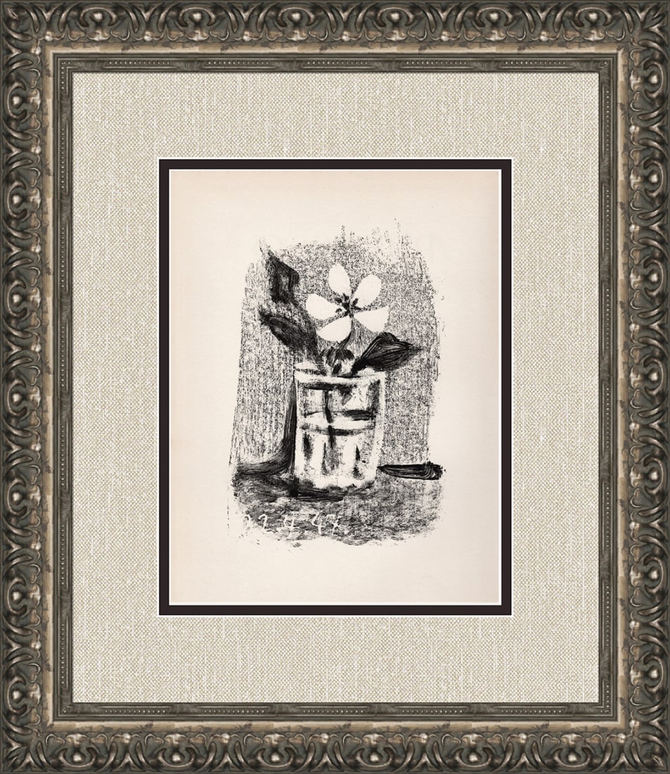 1950 Pablo Picasso Flowers Lithograph Framed: Pablo Picasso (Spanish,1881-1973). Pablo Picasso Fleurs dans un Verre No. 6 (Mourlot 98). Color Lithograph on wove paper. 1950. Limited to 2500 impressions Sauret. Atelier Mourlot. Image size 9 1/2 x 