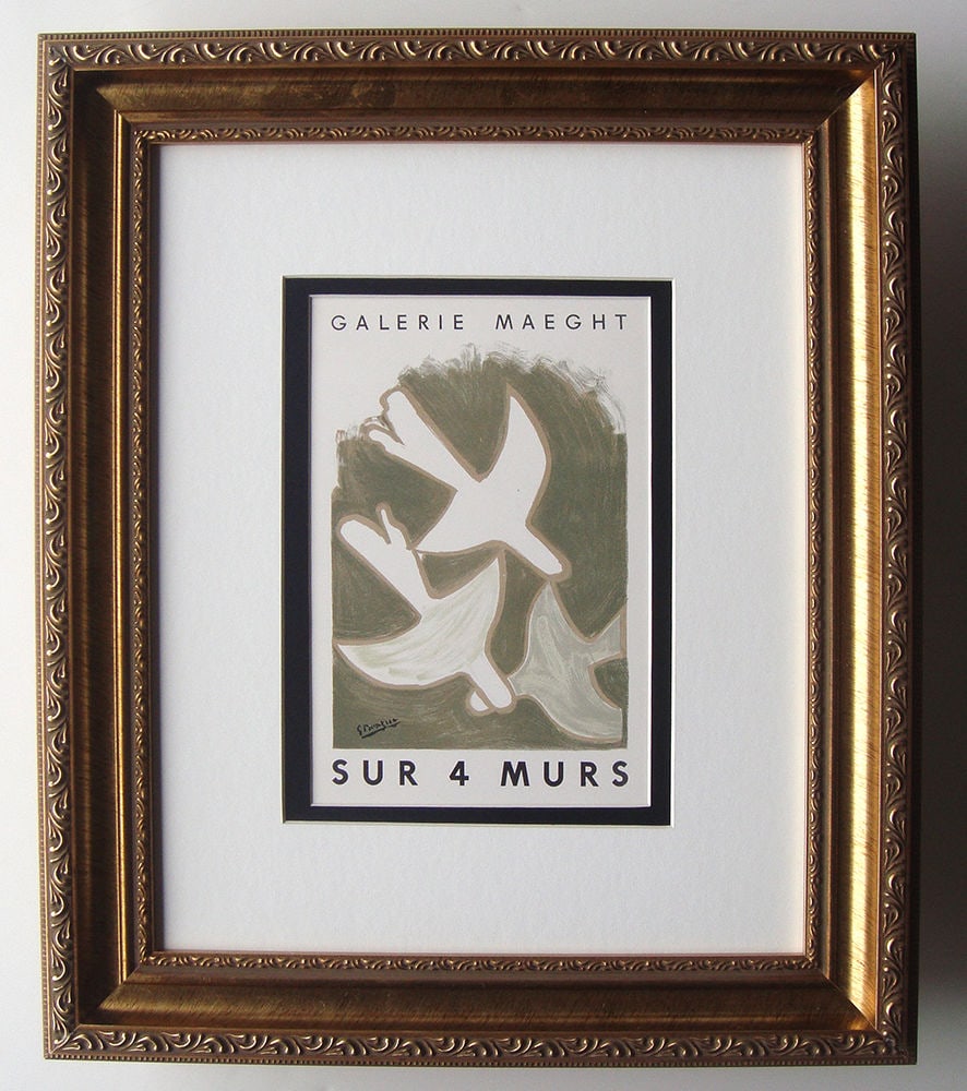 Georges Braque Sur Quatre Murs 1959 lithograph: Georges Braque. (1882-1963). Sur Quatre Murs. Color lithograph after the original poster. 1959. Signed in the plate. Excellent. Sauret. Atelier Mourlot. Image Size 6 x 9 1/8 inches. Approximately 15 x