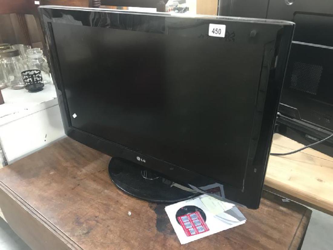 An LG 32'' flat screen TV, no leads.: An LG 32'' flat screen TV, no leads.