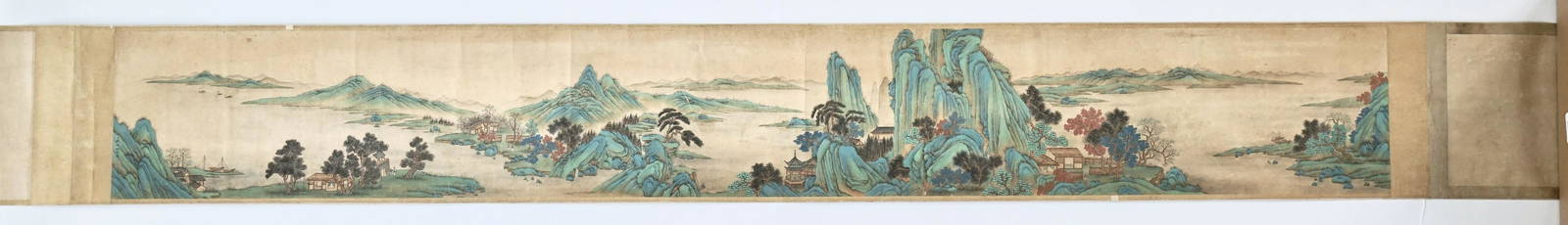 A large blue and green handscroll painting, Qing