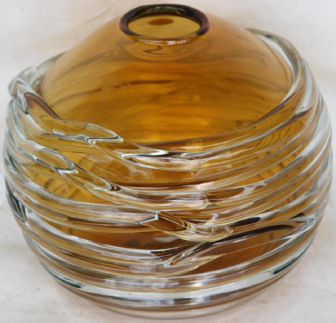 WILLIAM YEOWARD ART GLASS BOWL, APPLIED CLEAR: GLASS STRANDS, SIGNED, 7 1/2" H X 9" DIA., NO DAMAGE