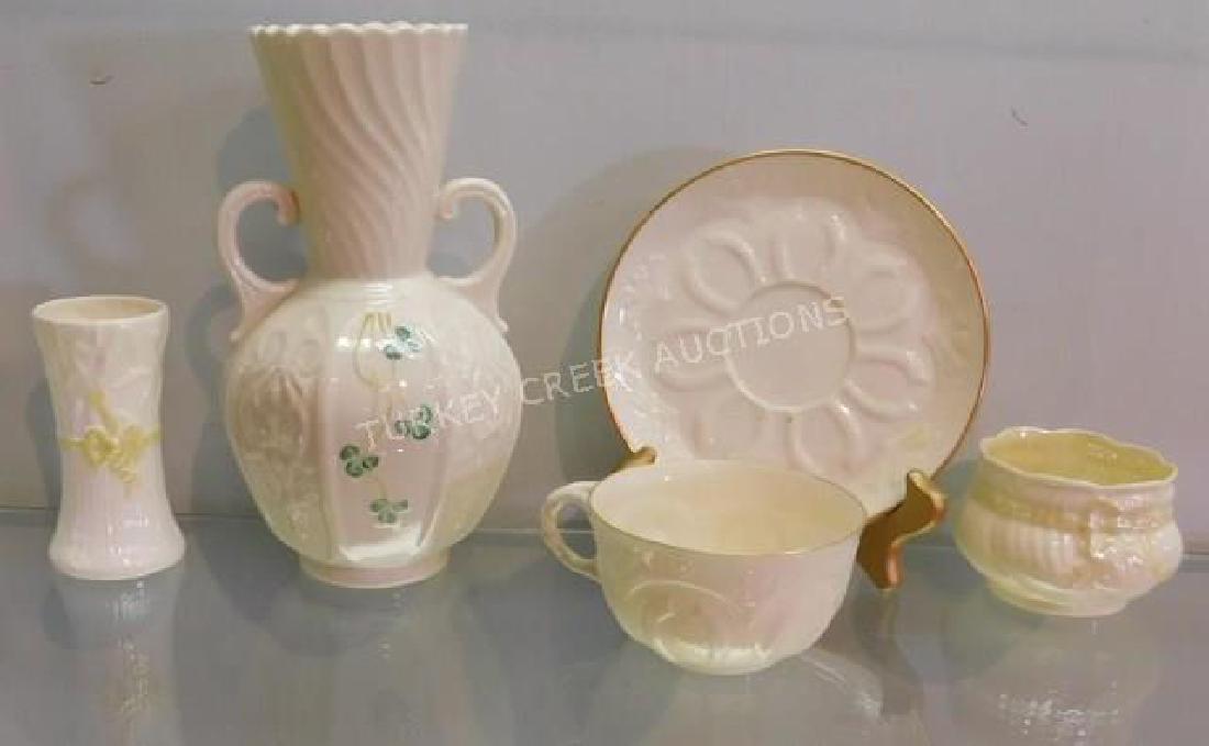 5 PCS BELLEEK INC. SHAMROCK DOUBLE (1 of 3)
