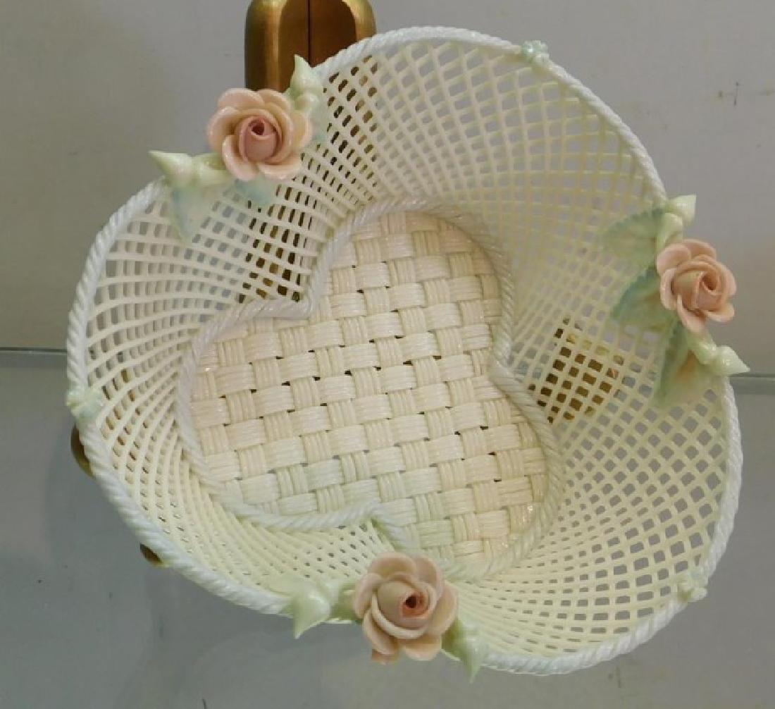 2 BELLEEK BASKETS INC. HAWTHORNE (INCISED (1 of 7)