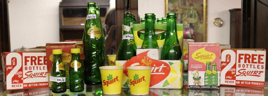 14 PCS SQUIRT ADVERTISING INC 2 PR SALT AND PEPPER: IN ORIGINAL BOXES, 7 BOTTLES AND CARDBOARD CARRIER, 2 SMALL CUPS, 2 1/2" TO 9 1/2"H