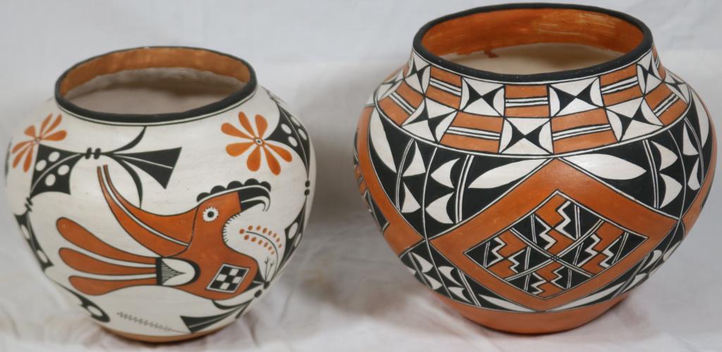2 CONTEMPORARY ACOMA OLLAS ONE BY ADRIENNE VALLO,: OTHER BY MABEL VALLO, 6 3/4" - 7 1/2" H, 8" - 9" DIA.