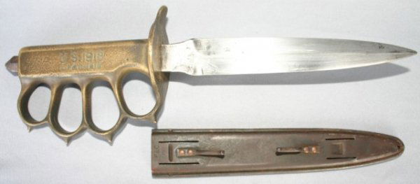 TRENCH KNIFE: W.W.I US 1918 L.F. +C-1919 ORIGINAL SIGNED SCABBARD 12 1/4" L.