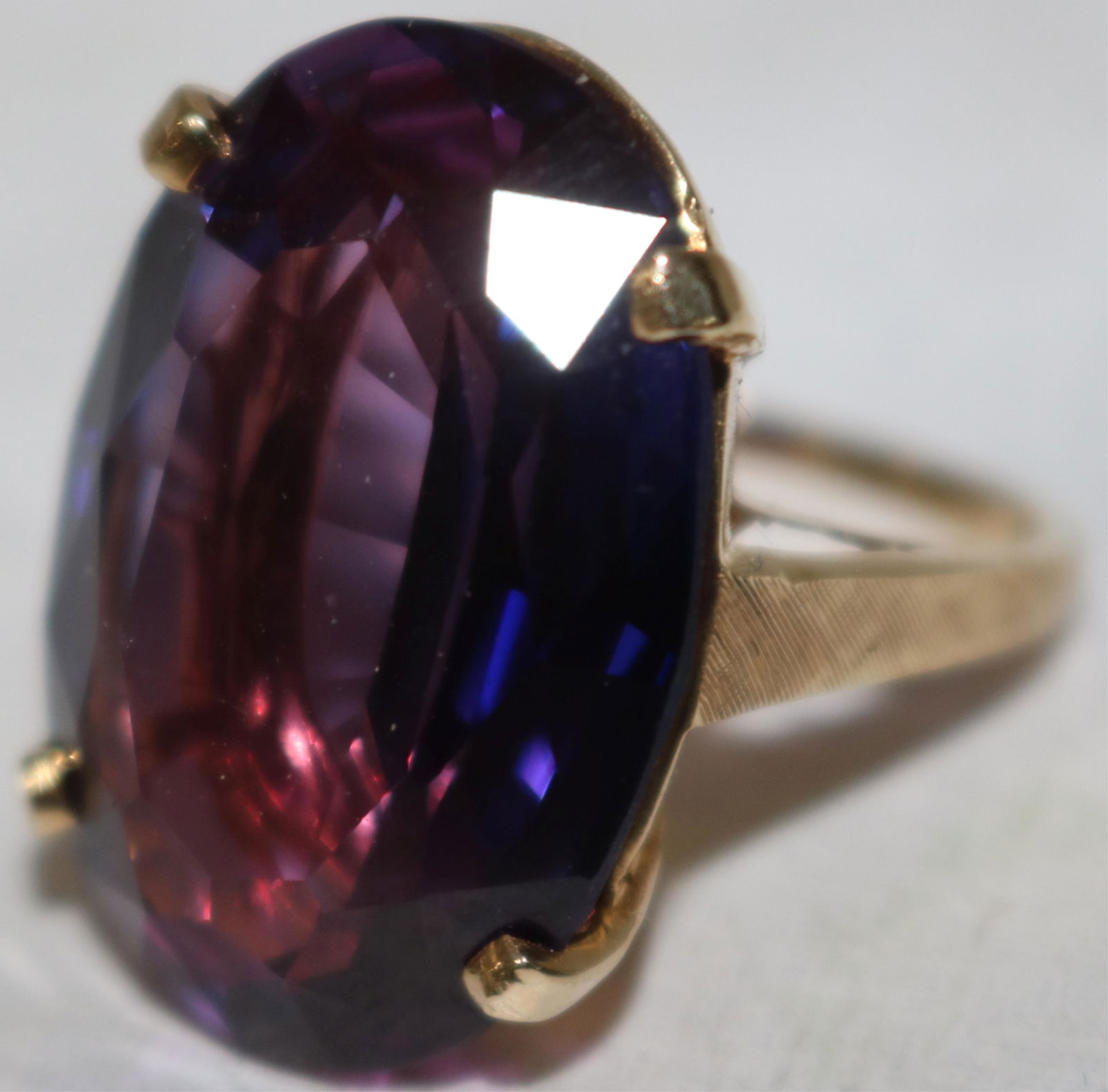 14K YELLOW GOLD FASHION RING WITH LARGE FACETED (1 of 1)