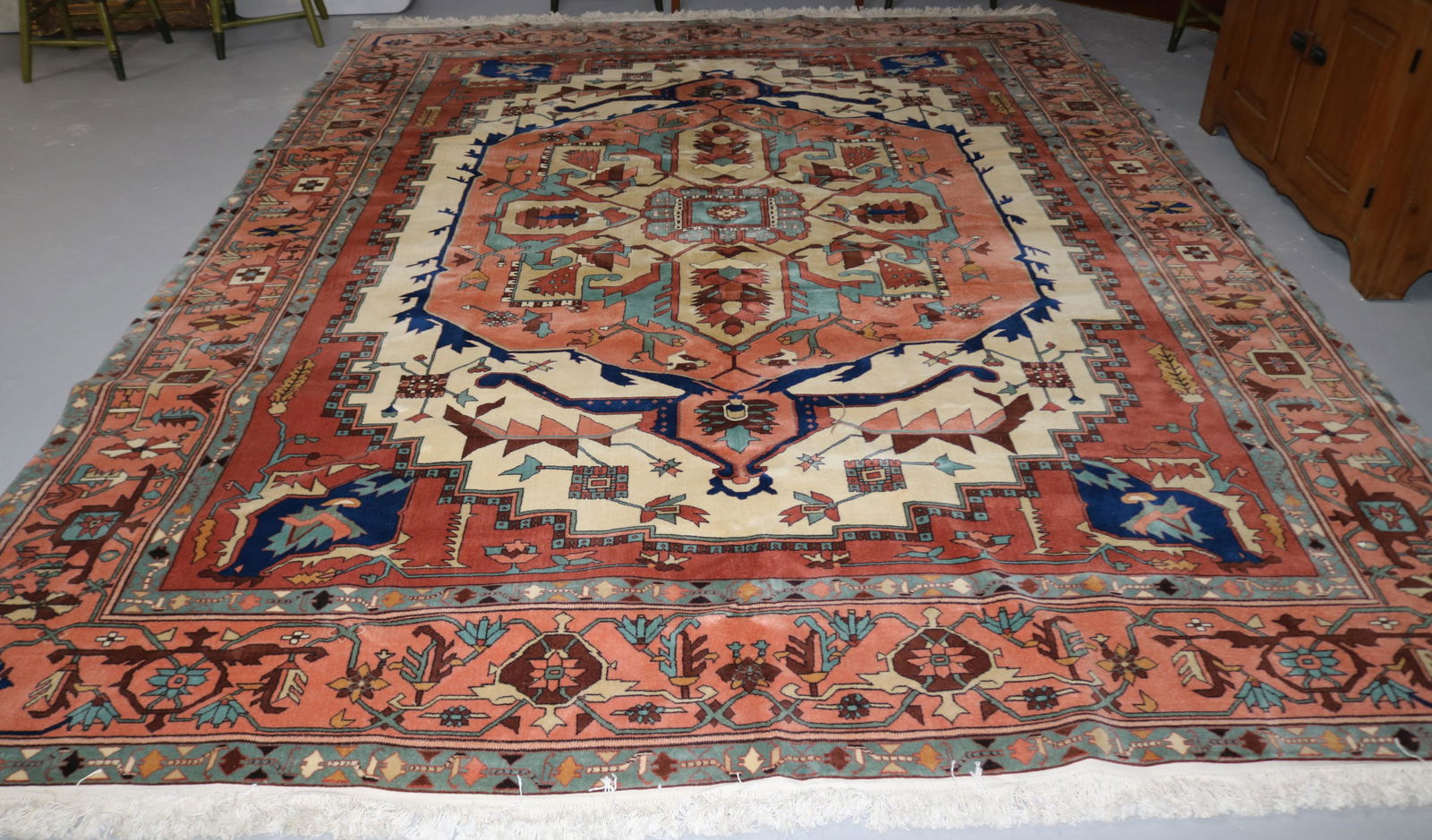 RUG #343, 9' 2" X 12' 2" SERAPI (1 of 2)