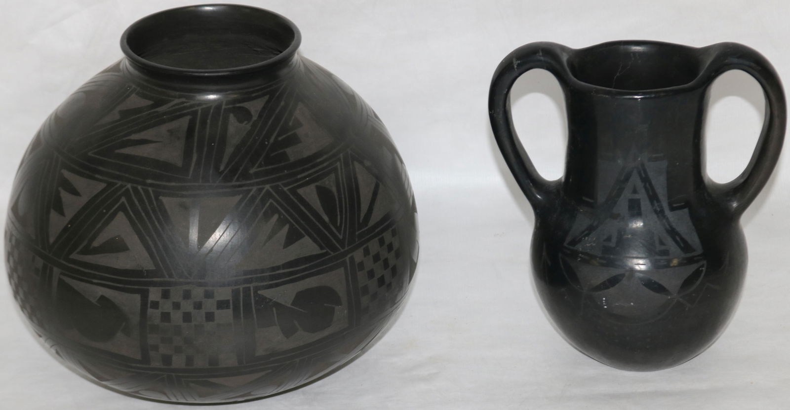 2 PCS. BLACK ON BLACK POTTERY TO INCLUDE LARGE (1 of 4)