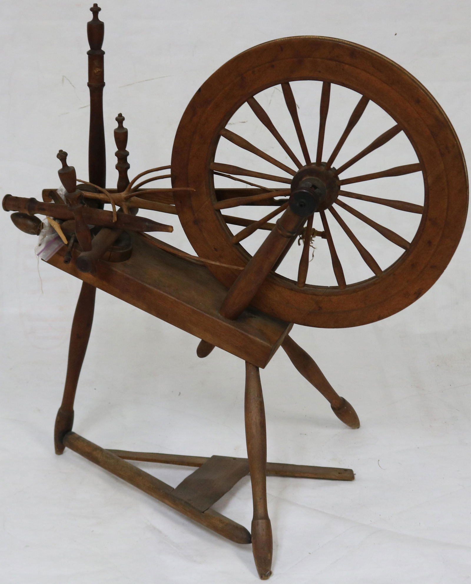EARLY 19TH C. MAPLE & OAK FLAX WHEEL, NATURAL (1 of 1)