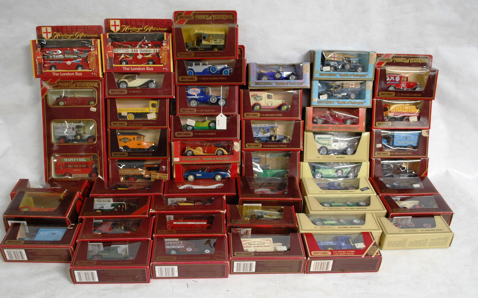 49 MATCHBOX MODELS OF YESTERYEAR INCL. 3 CAR: PACK, Y-2, Y-4, Y21, Y17 SERIES, HERITAGE GIFTS BY LESNEY