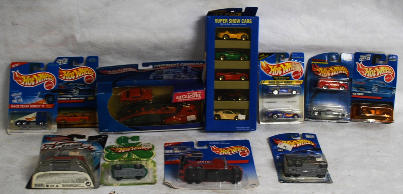 HOT WHEELS CARS INCL. RACE TEAM SERIES,: BARRACUDA, PAVEMENT POUNDER, CAR TUNERZ, CLOVER CARS, SUPER SHOW CARS 11 TOTAL