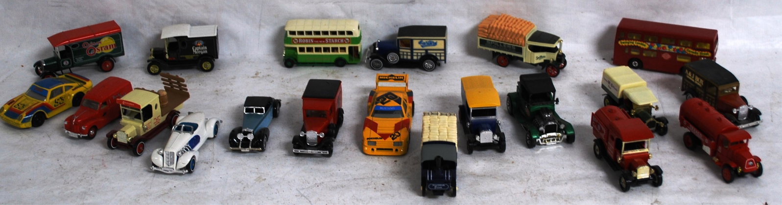 20 MATCHBOX KINGS UNBOXED INCL. PANEL TRUCKS,: DOUBLE DECKER BUS,