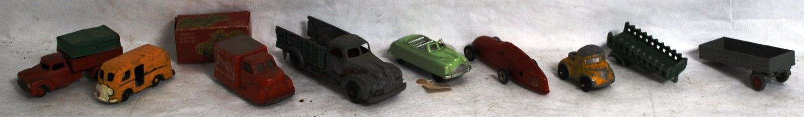 10 METAL BODY CARS INCL TRI-ANC, HUBLEY, ARMORED: PERSONAL CARRIER INBOX, FRICTION CARS
