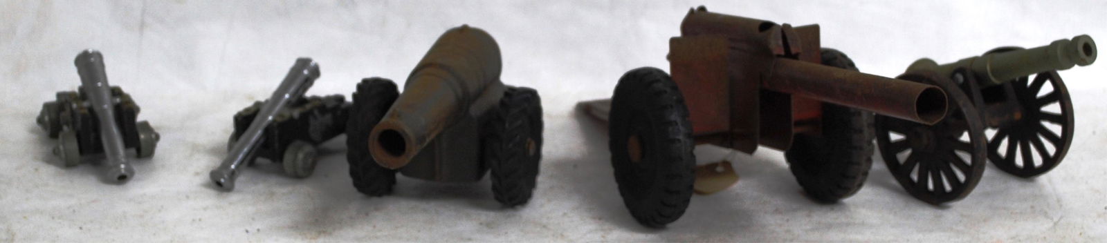 5 METAL CANNONS: SEE PHOTO