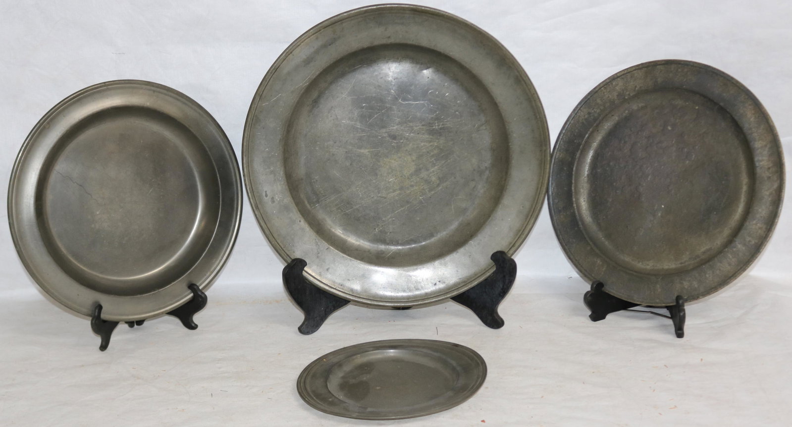 LOT OF 18TH, 19TH C. & 20TH C. PEWTER PLATES AND: CHARGER, ONE SHOWS SEPARATION, 9 1/2" - 16 1/2" DIA.