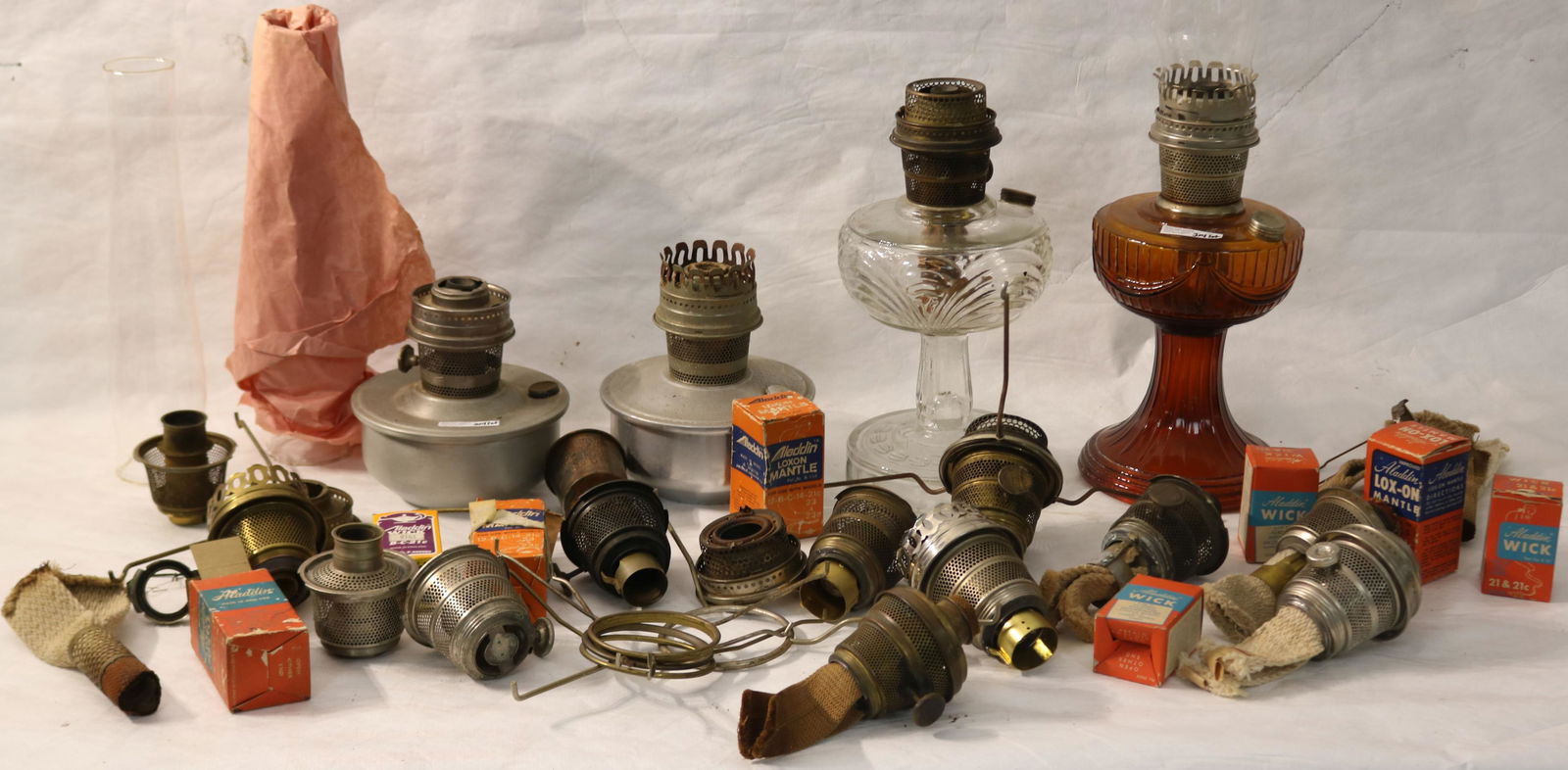 LARGE LOT OF ALADDIN LAMPS, BURNERS, CHIMNEYS, (1 of 3)