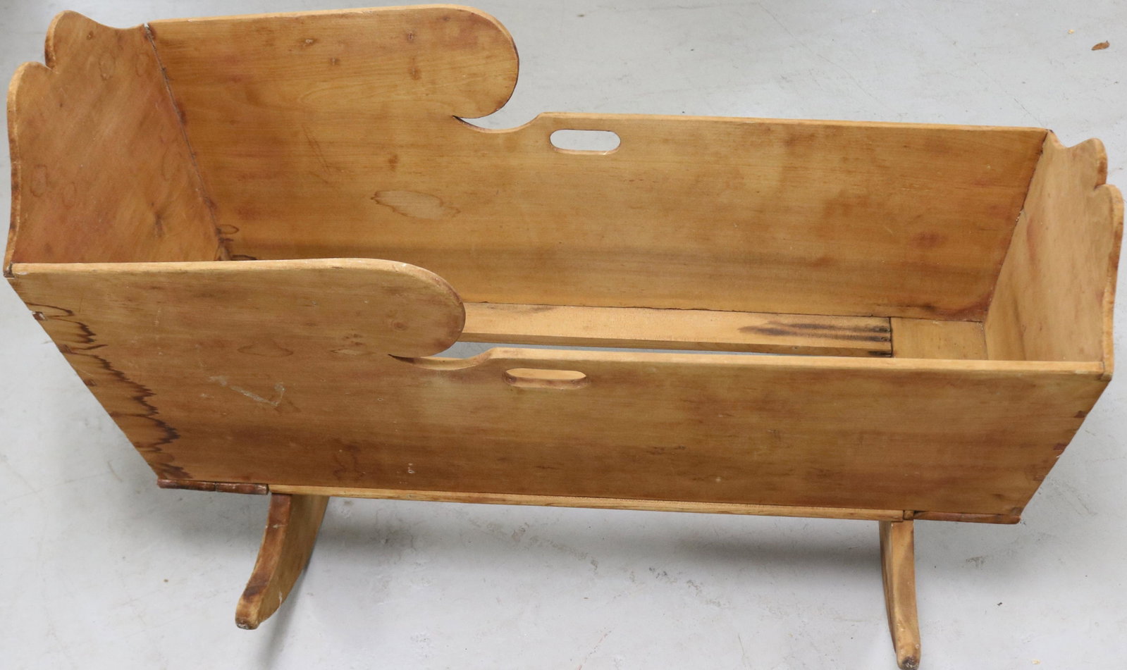 EARLY 19TH C. DOVETAILED CRADLE IN STRIPPED: CONDITION, 23 1/12" H, 42" W, 27" DEEP