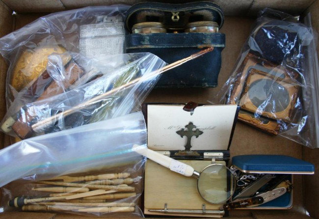 TRAY LOT TO INCLUDE IVORY, LIGHTERS, COMPACTS,: CIGARETTE HOLDERS, FRUIT KNIVES, DAGERIO TYPES, OPERA GLASSES, ETC.