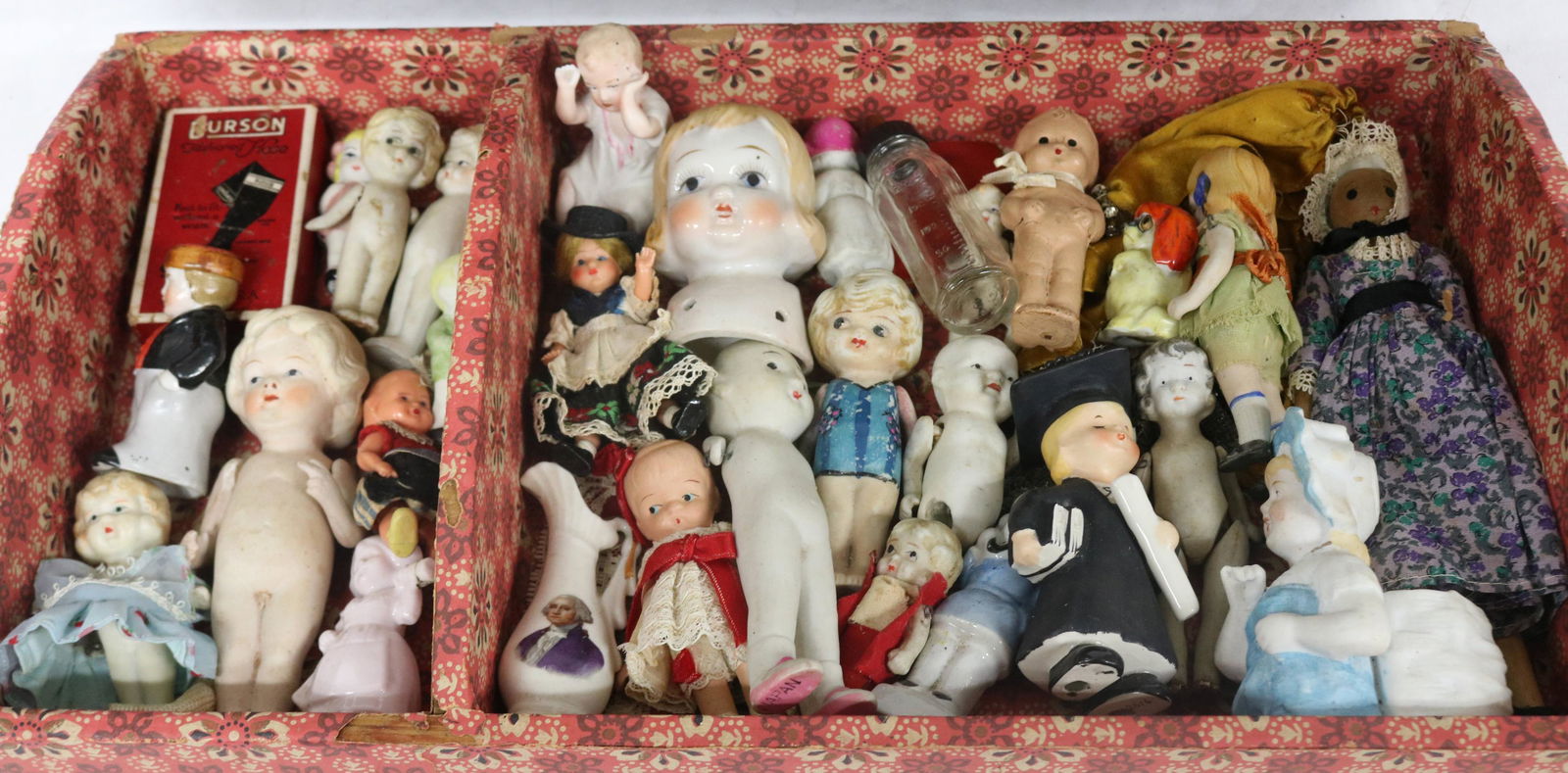 COLLECTION OF PORCELAIN COMPOSITION, PLASTIC, (1 of 1)